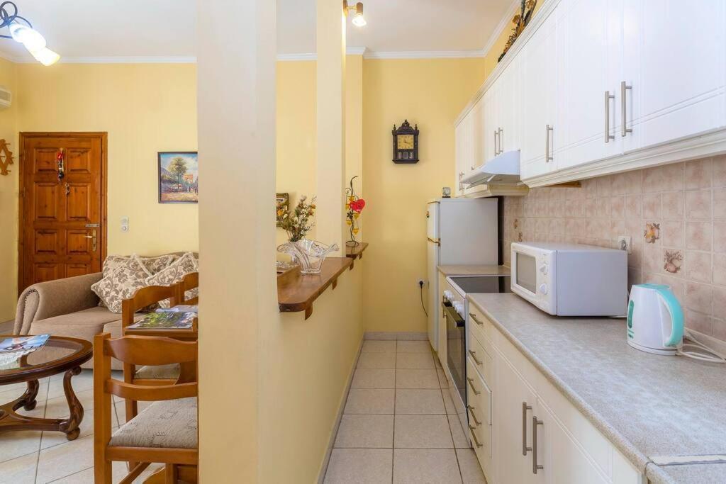 Ria'S Apartment In Corfu Town Экстерьер фото